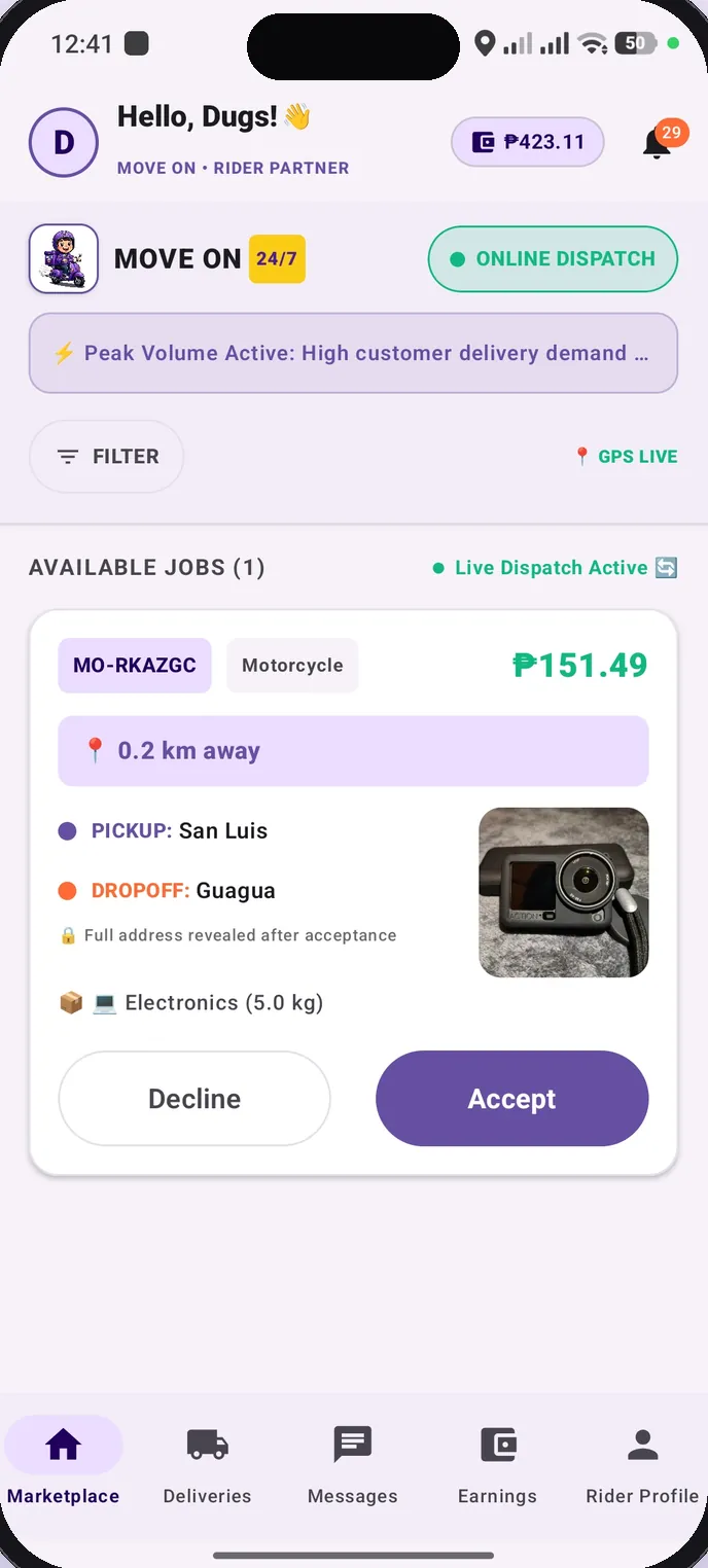 Move On rider app: available job card showing pickup, drop-off, distance and payout